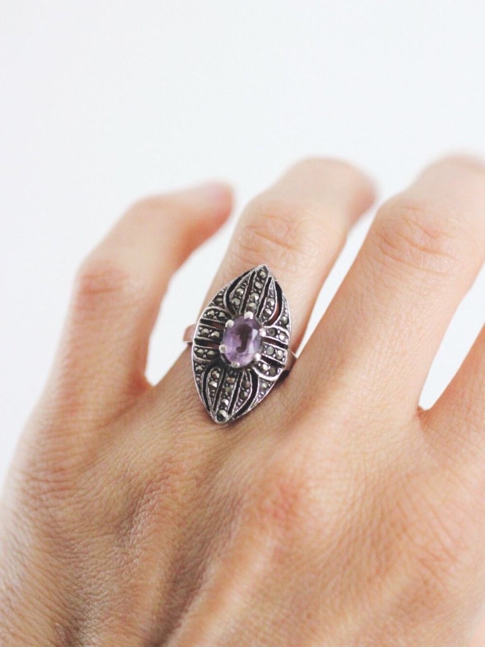 Vintage Sterling Silver Art Deco Amethyst Marcasite Cocktail Ring Gemstone 4.5